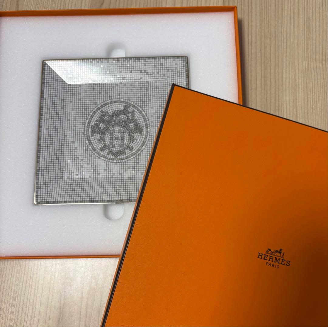 HERMES モザイクデザイン 四角皿