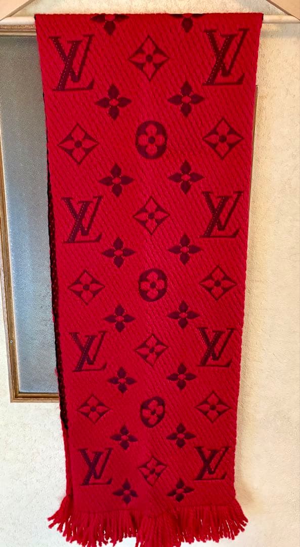 ルイ・ヴィトン ロゴマニア ルビ マフラー 美品 箱付き　購入証明書