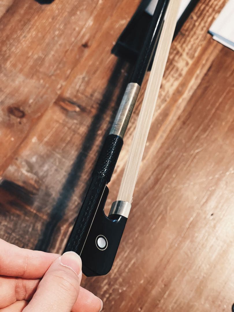 ほぼ未使用　サイレントチェロ　YAMAHA SVC110S　スタンド付