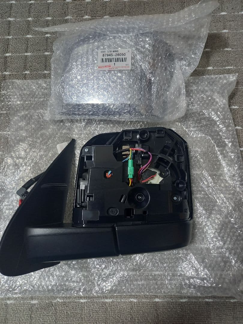 トヨタ 200系 ハイエース 6型 純正ドアミラー 左右セット(カメラ付き)