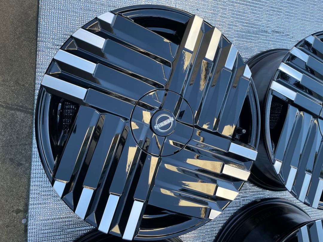 日産　E13 ノート　オーラ　純正ホイール　AURA