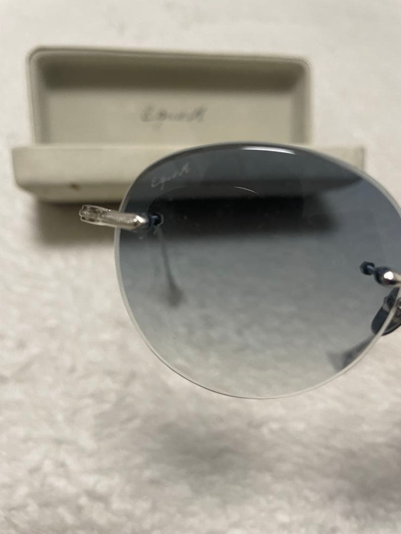 【じゅん中】Eque.M エクエム リムレス サングラスケース付き