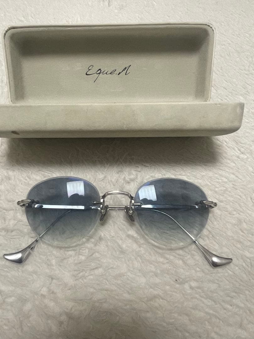 【じゅん中】Eque.M エクエム リムレス サングラスケース付き