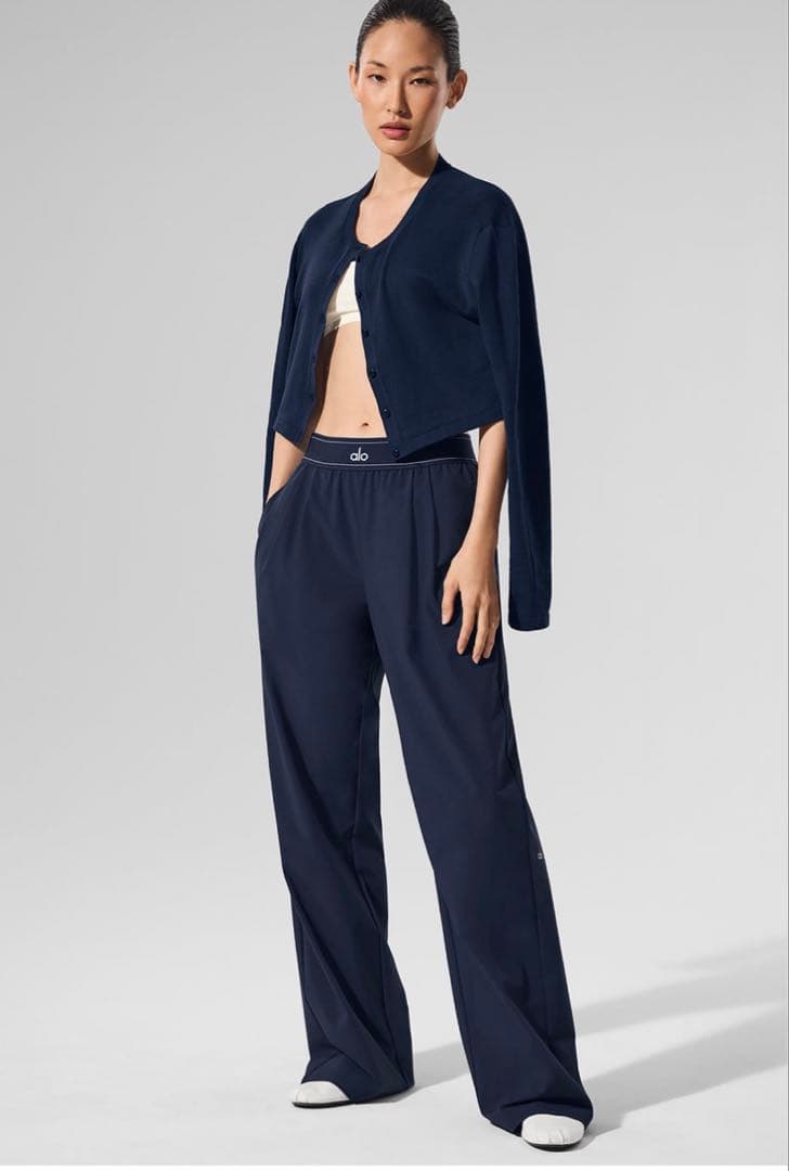 Alo Yoga パンツ ボトム トラウザー　アローヨガ　サイズXS