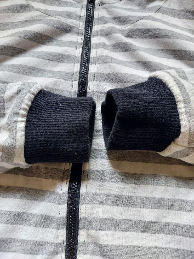 [レア] イッセイスポーツ リバーシブルパーカー 黒×グレー·白