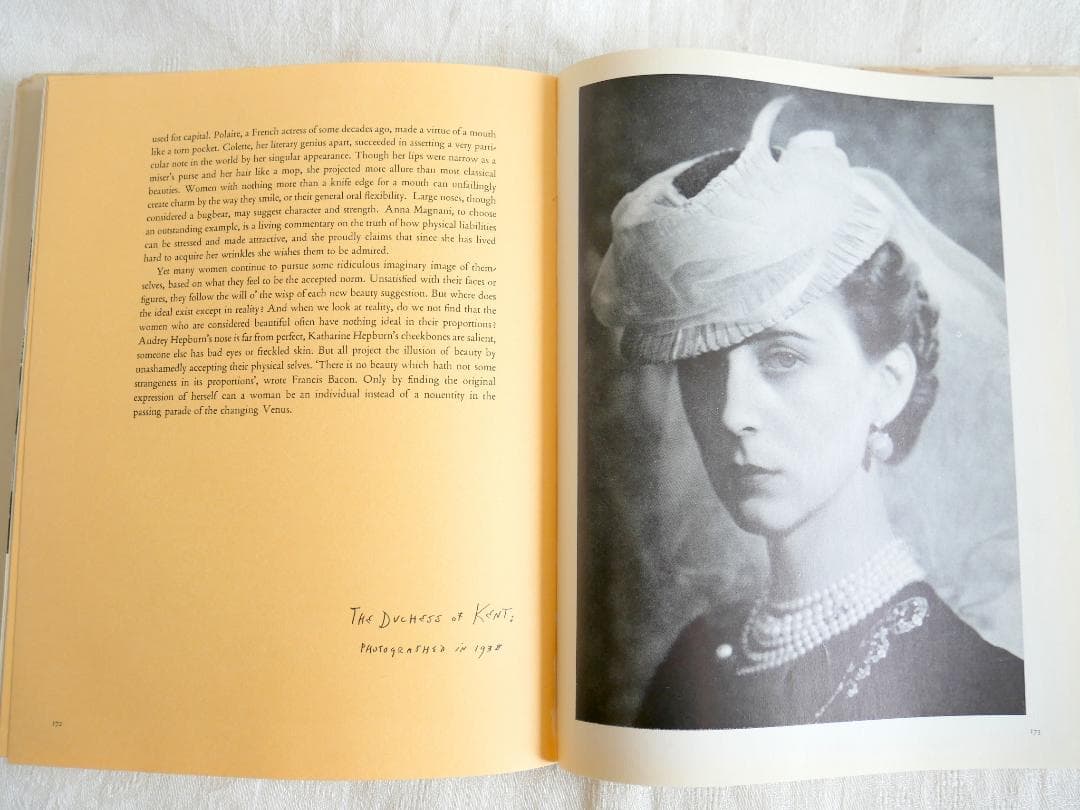 『the Face of the World 』 セシル・ビートン作品集