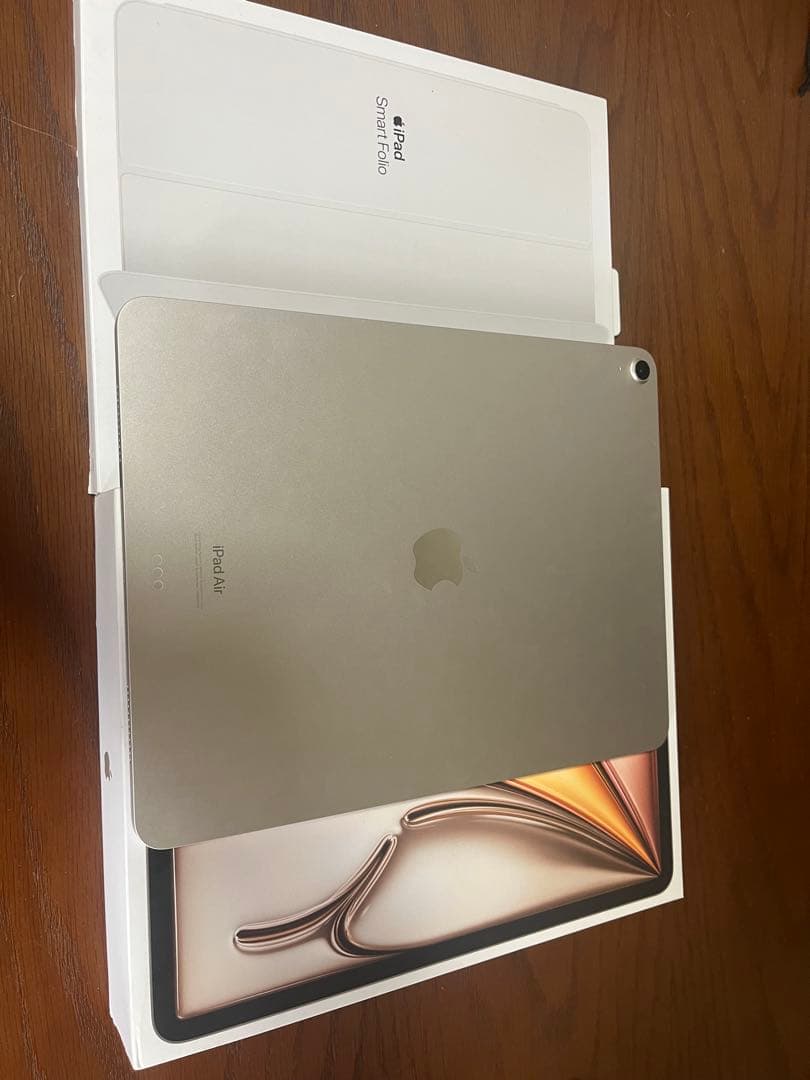 Apple iPad Air１３インチ シルバー + Smart Folio