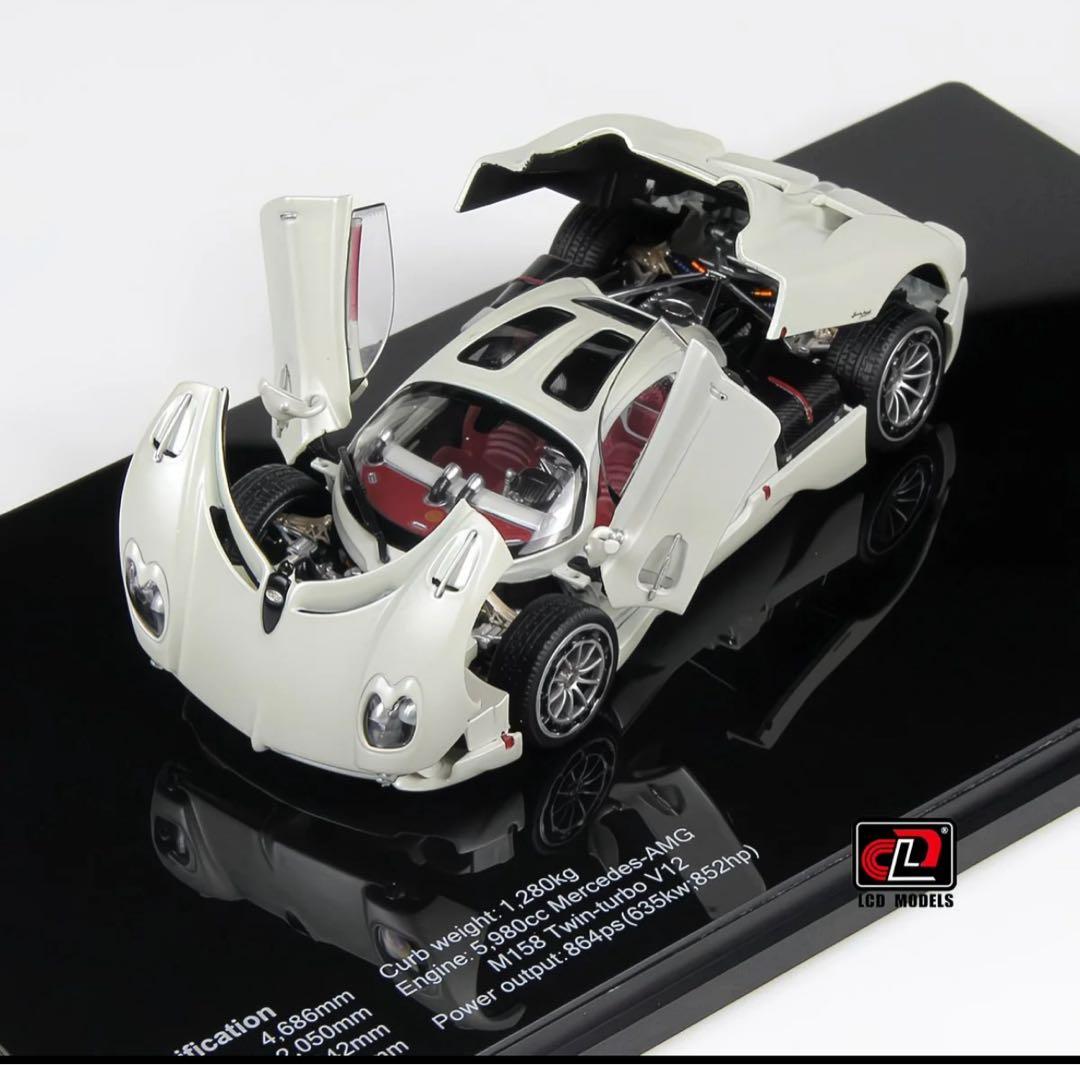 新発売 全開閉 LCD モデル 1/43 パガーニ Utopia ミニカー