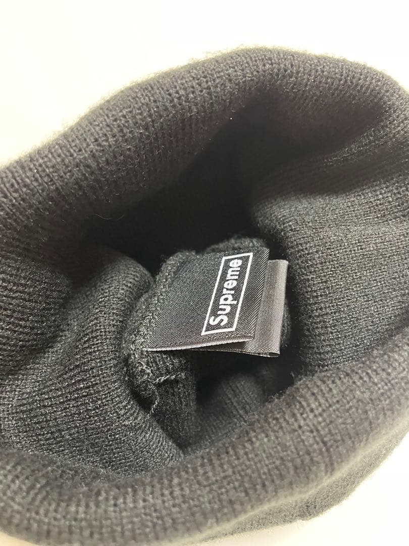 Supreme New Era Psalm Beanie 黒