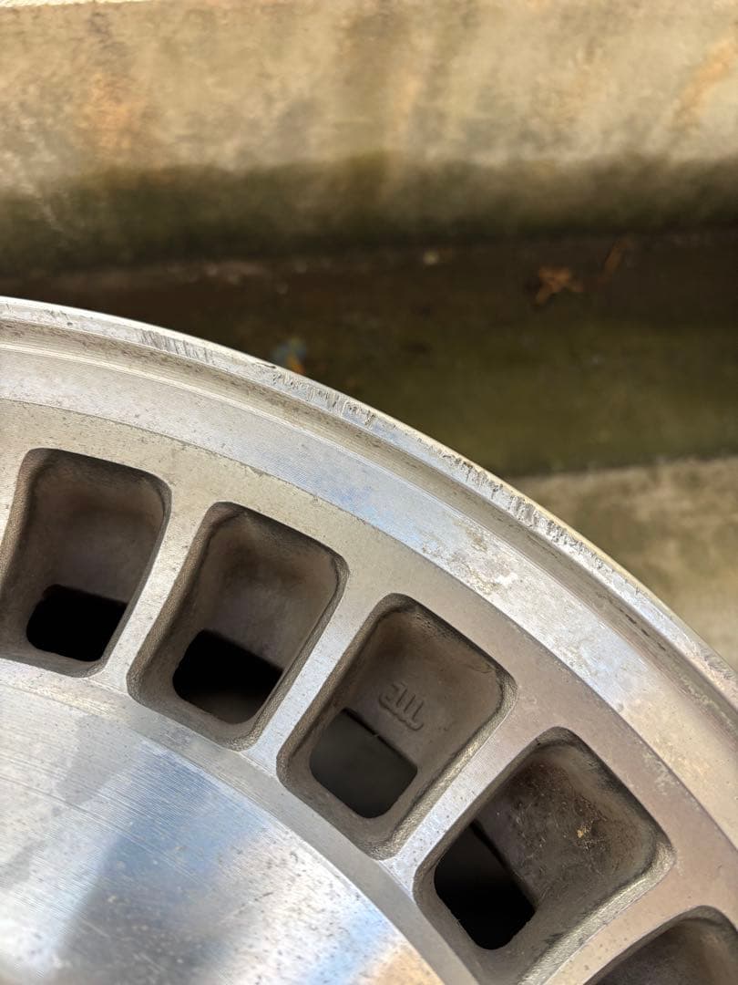 Y31 シーマ　純正ホイール　4本