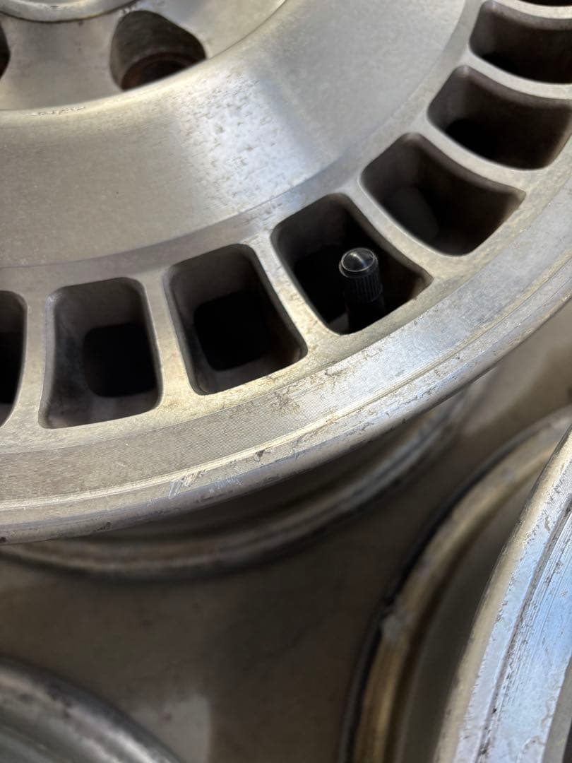 Y31 シーマ　純正ホイール　4本