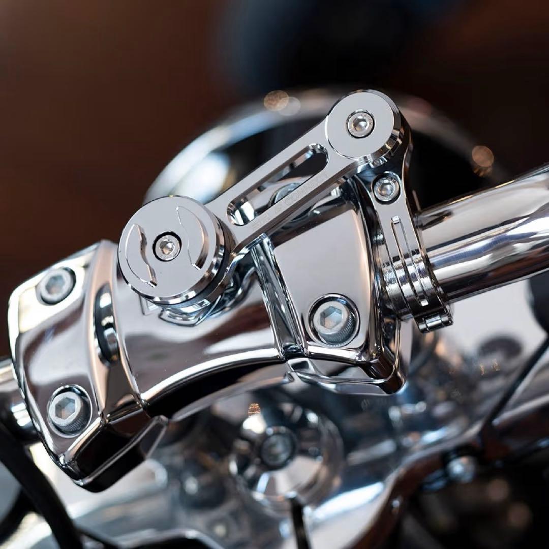 エスピーコネクトモトマウント Pro クロム｜CNC高強度バイク用スマホホルダー