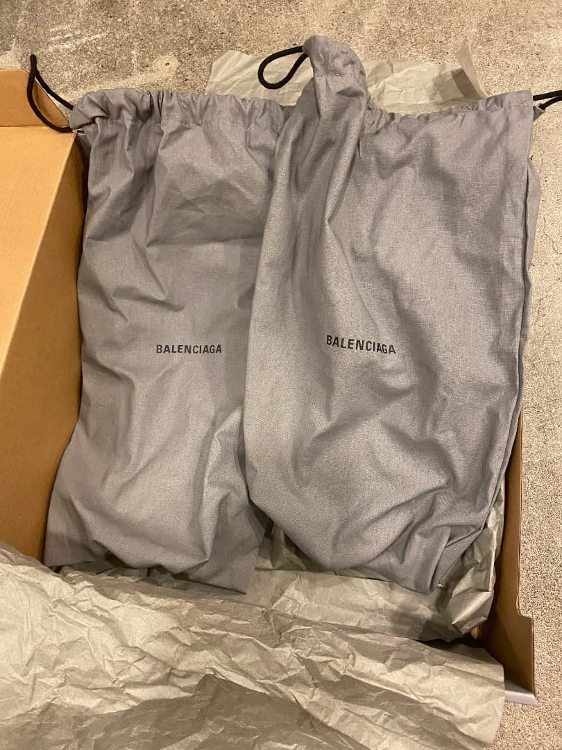 靴 BALENCIAGA crocs sandal