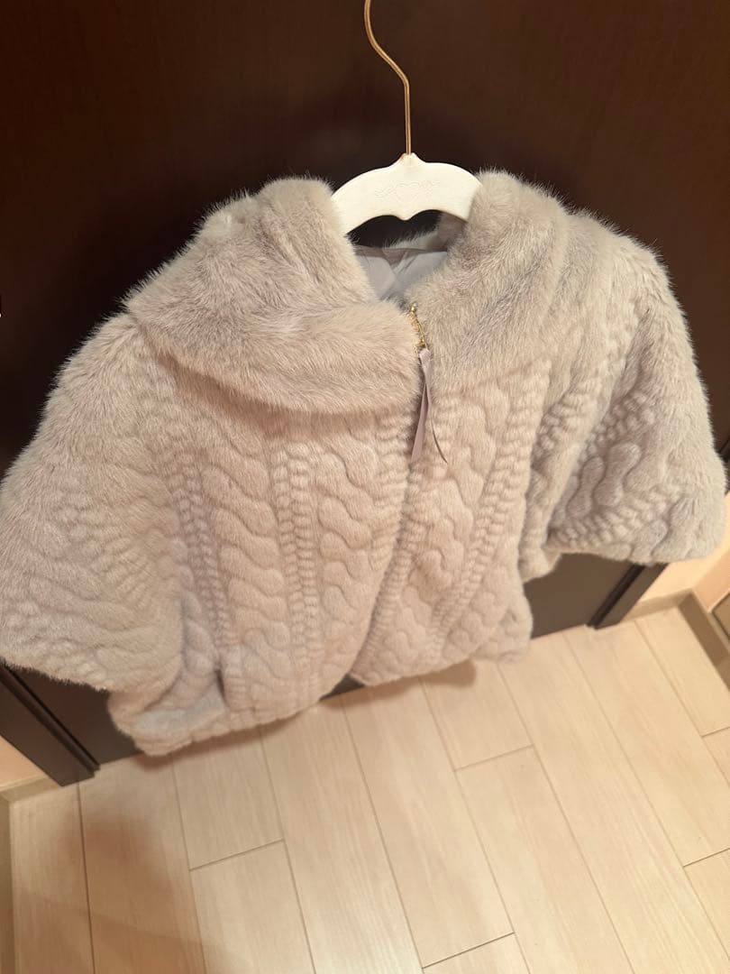 美品⭐︎AVANT LE TEMPS⭐︎フード付きファー　38