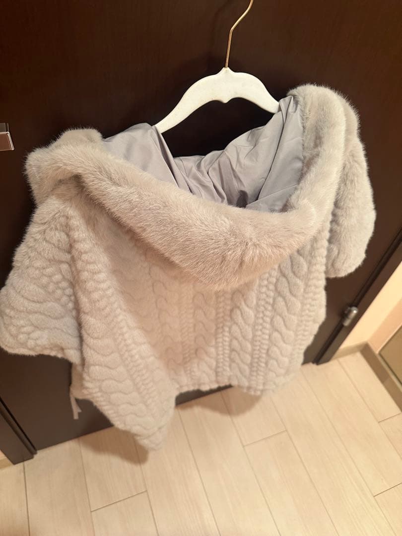 美品⭐︎AVANT LE TEMPS⭐︎フード付きファー　38