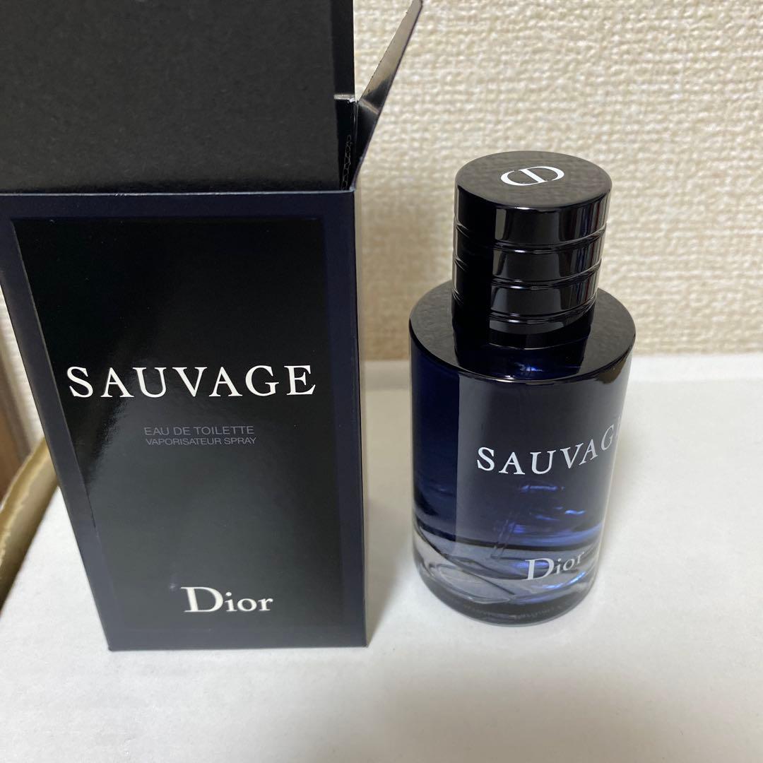 Dior ソヴァージュ　香水　新品未使用