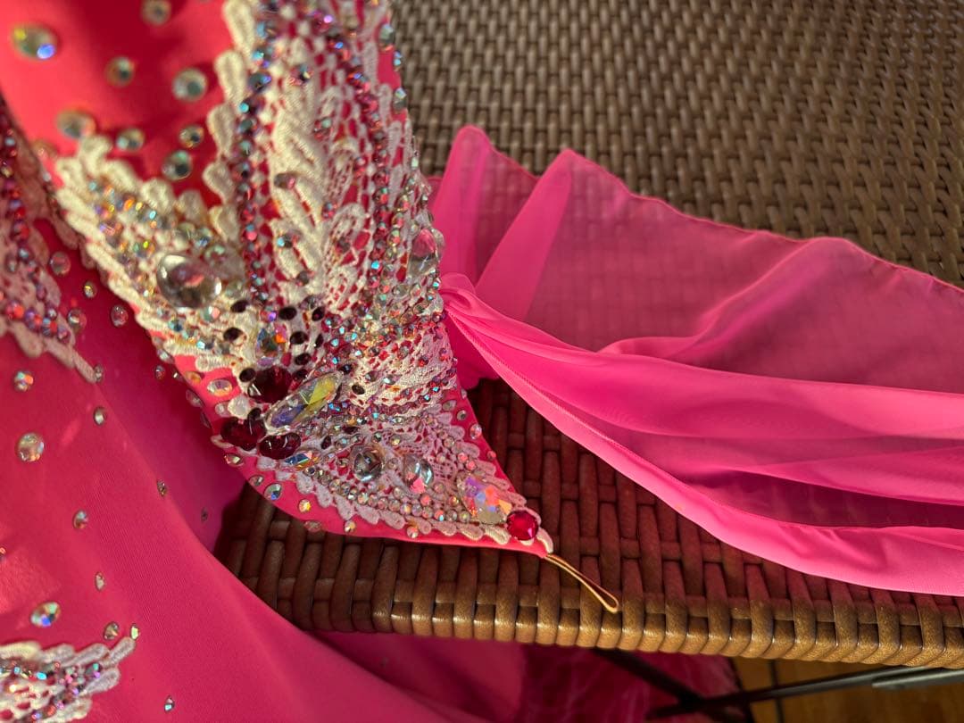 チャコット社交ダンスドレス ピンク フリルチョーカーとフロート付き 3 L日本製