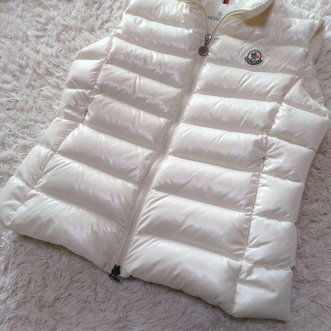 MONCLER　GHANY GILET　ダウンベスト　ロゴワッペン　サイズ1　白