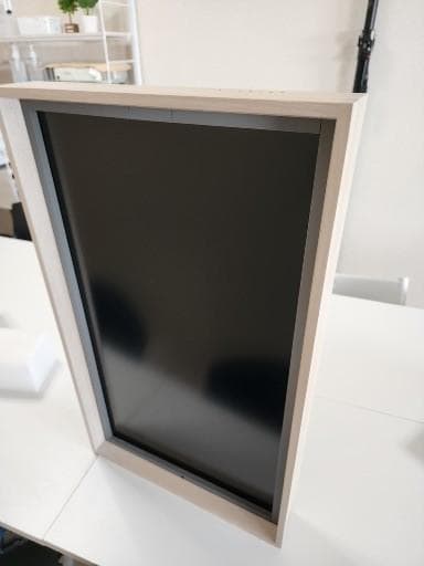 Atmoph Window 2 アトモフ ディズニー　カリモク製の高級フレーム