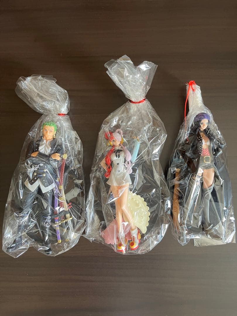 ワンピース レッド フィギュア まとめ売り