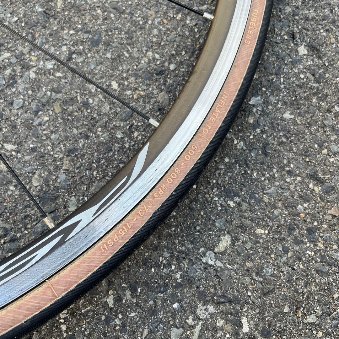 SHIMANO RS フロントホイール＋IRC チューブレスタイヤ