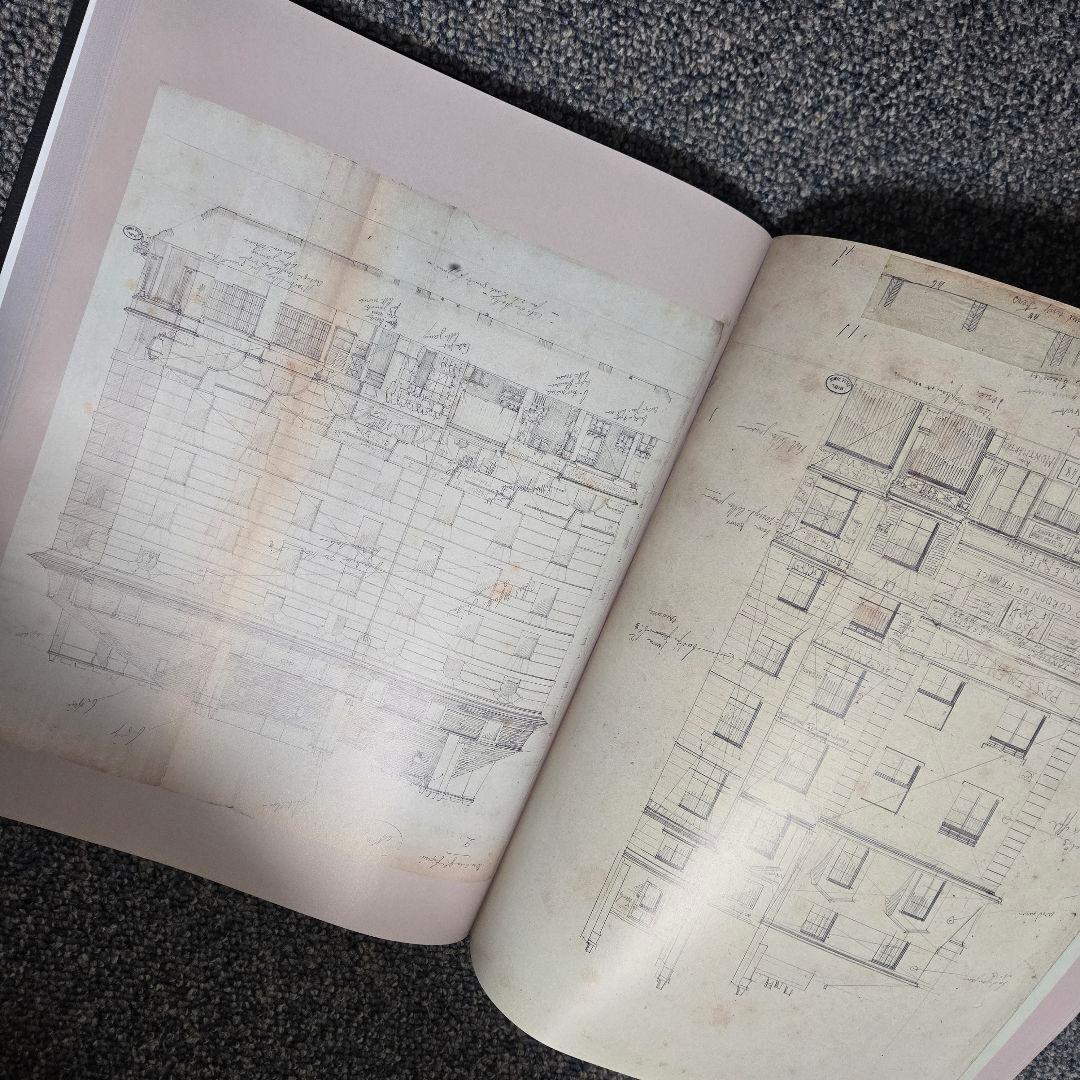 超希少最安値　パリ　建築　大型本　Paris pour memoire