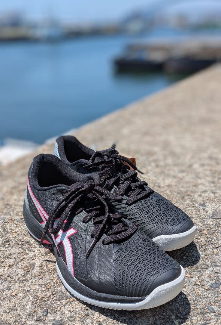 asics テニスシューズ25.5