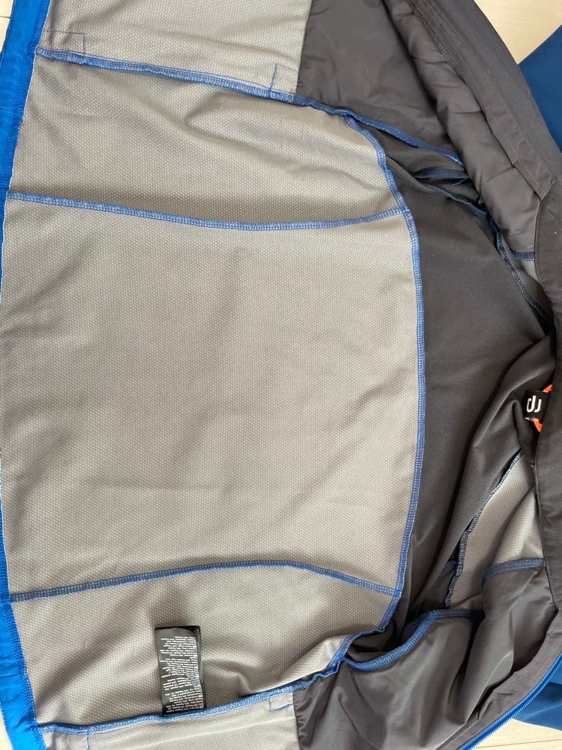 ビョルンダーリ　クロスカントリースキー　オーバージャージ上下セット　152㎝