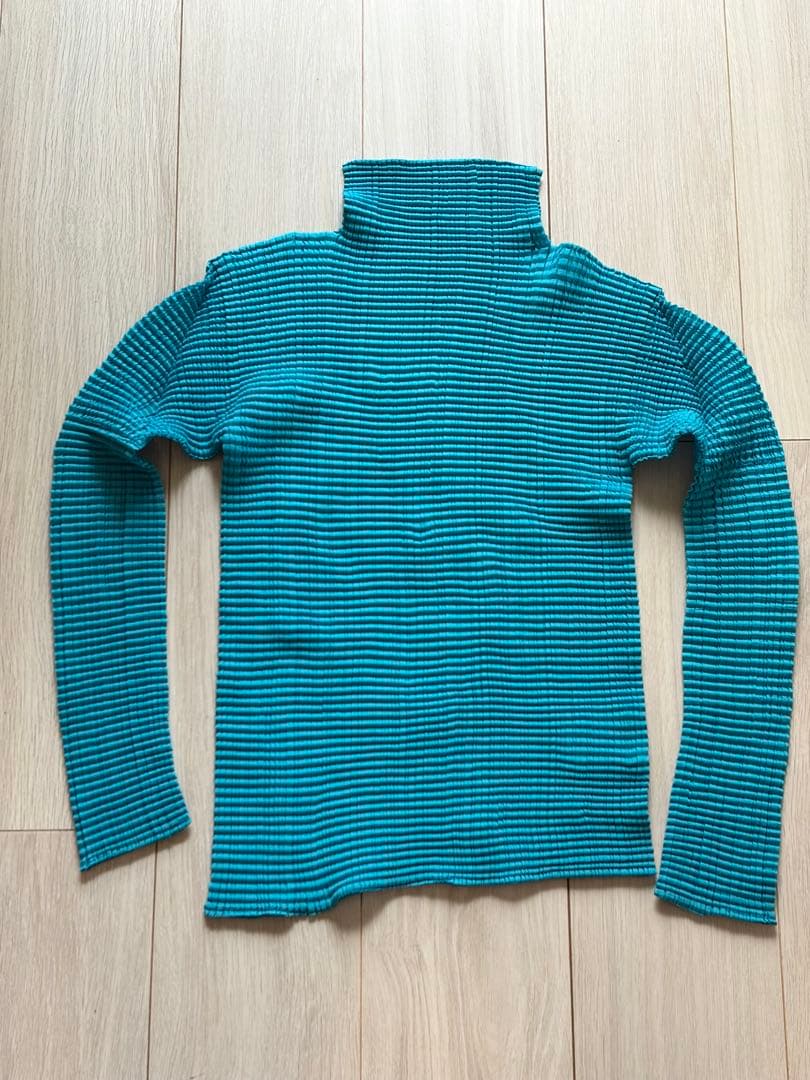 ISSEY MIYAKE タートルネック M サイズ