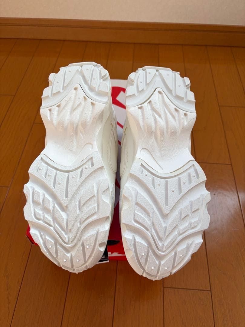 NIKE ナイキ ウィメンズ TC7900 スニーカー ホワイト 25cm