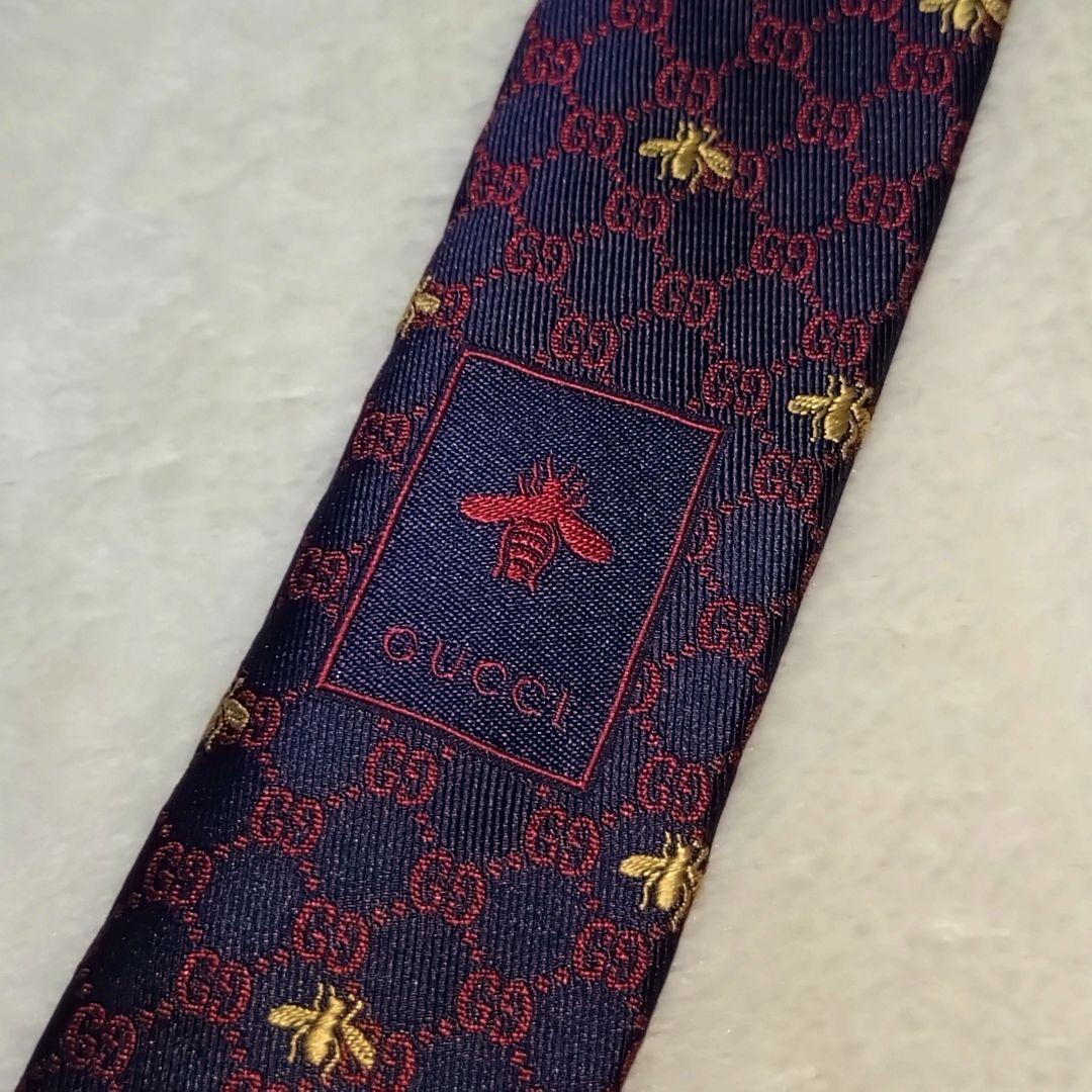 極美品■GUCCI　ネクタイ　GG Bee 蜂ビー　ネイビー系　未使用級　グッチ