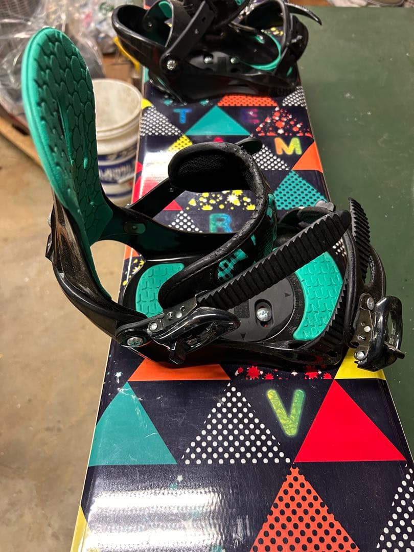 IGNIO GRV TEAM ROCKER 130 スノーボード