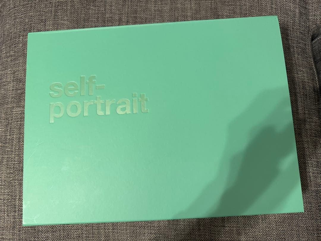 self-portrait／セルフポートレート　ブラックワンピース