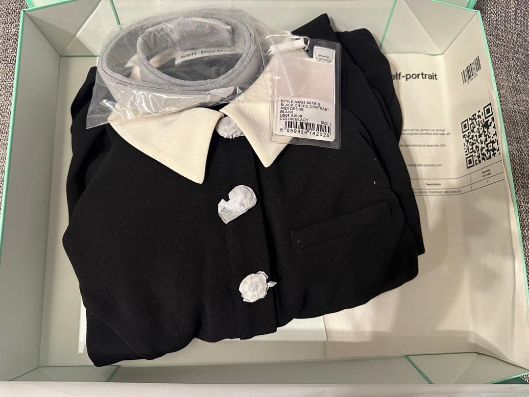 self-portrait／セルフポートレート　ブラックワンピース