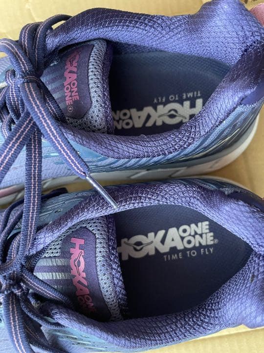 ホカオネオネ　クリフトン　マリン×ブルーリボン　ランニングシューズ　24.5cm