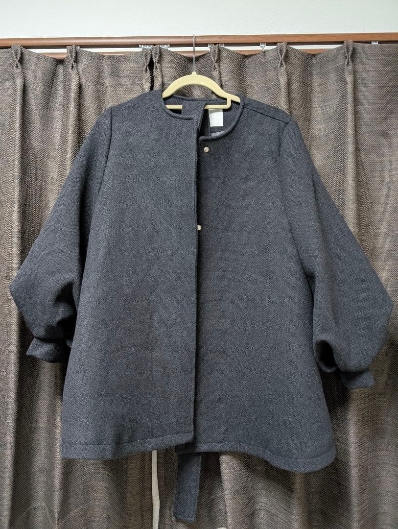 ACYM アシーム　　バルーンスリーブフレアコート