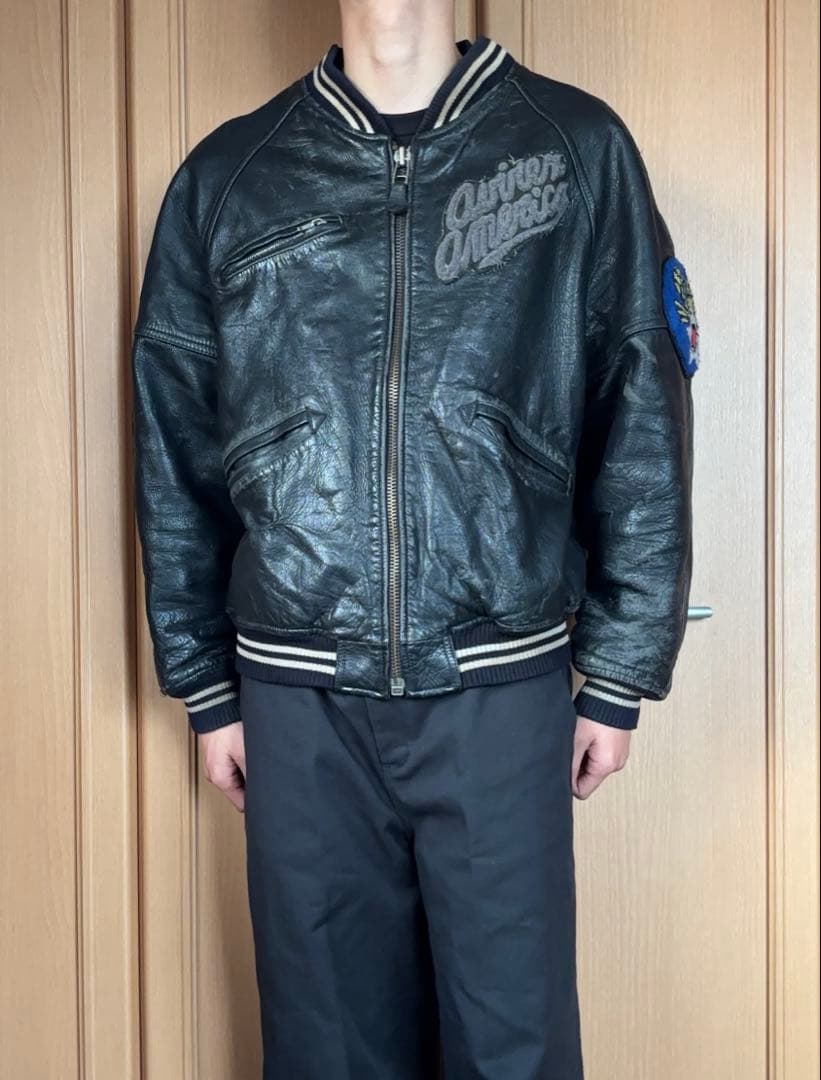 AVIREX アヴィレックス スタジャン 牛革 アーチロゴ 黒 L