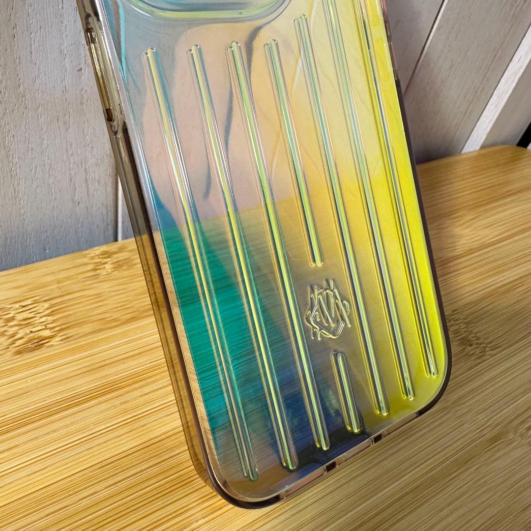 RIMOWA リモワ iPhone14 Pro ケース イリディセント