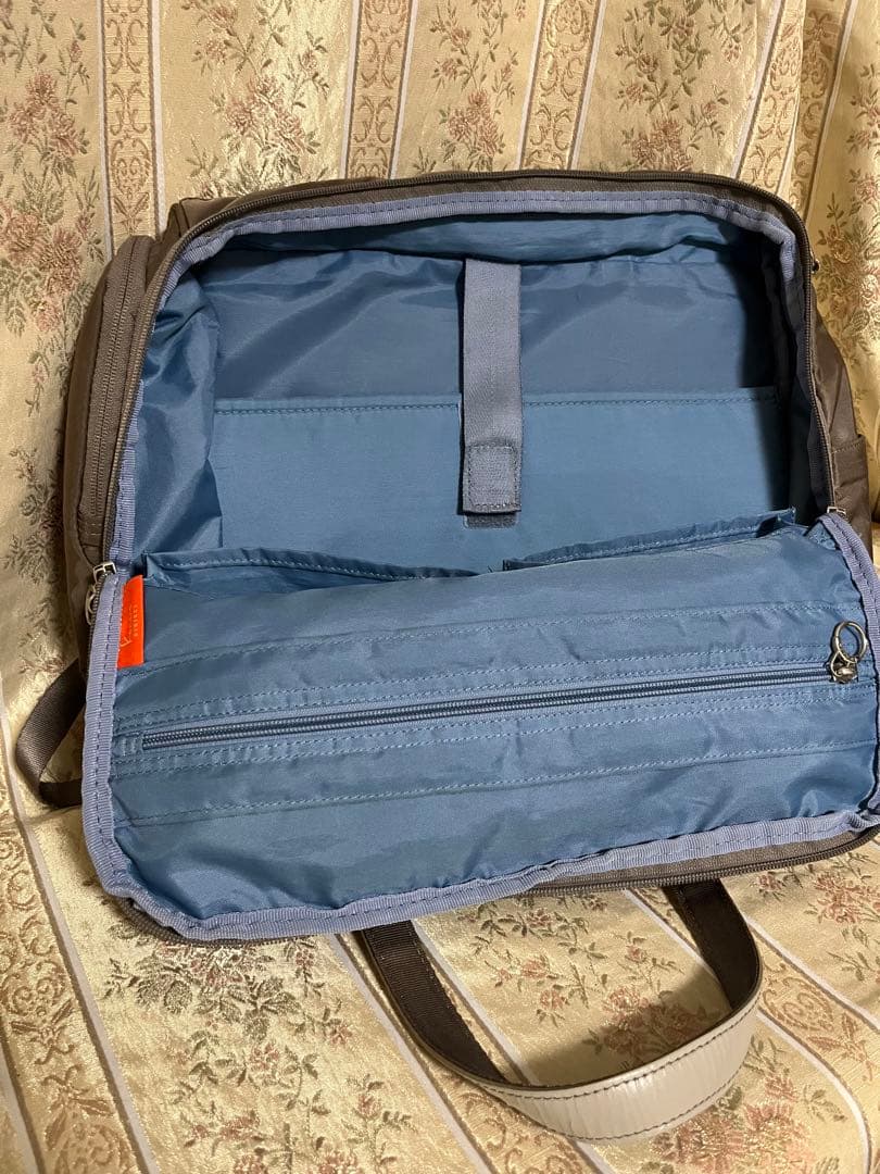 カナナプロジェクト PC リュック