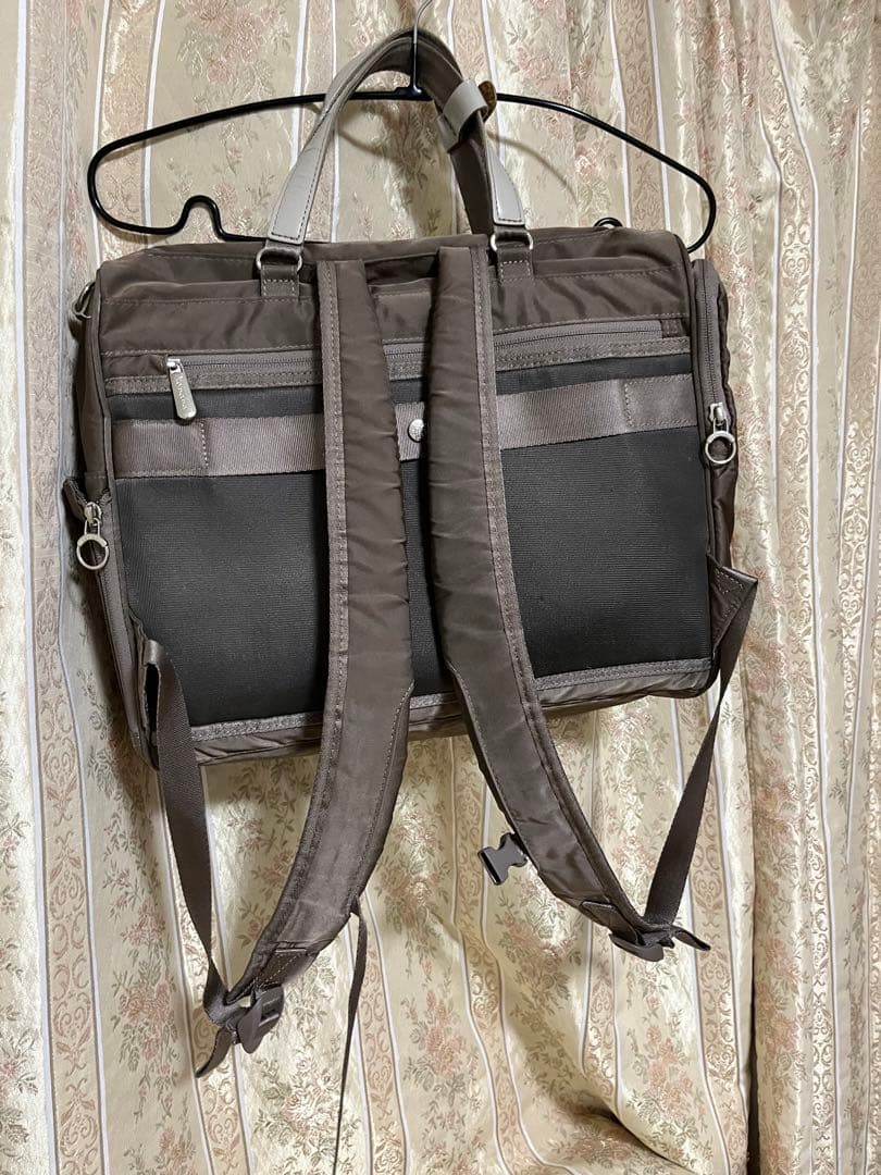 カナナプロジェクト PC リュック