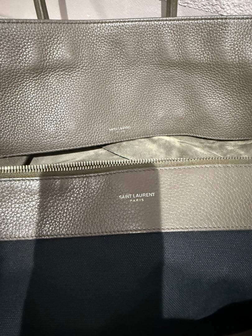 サンローラン パリ ストラップ付 サックドジュール ラージ