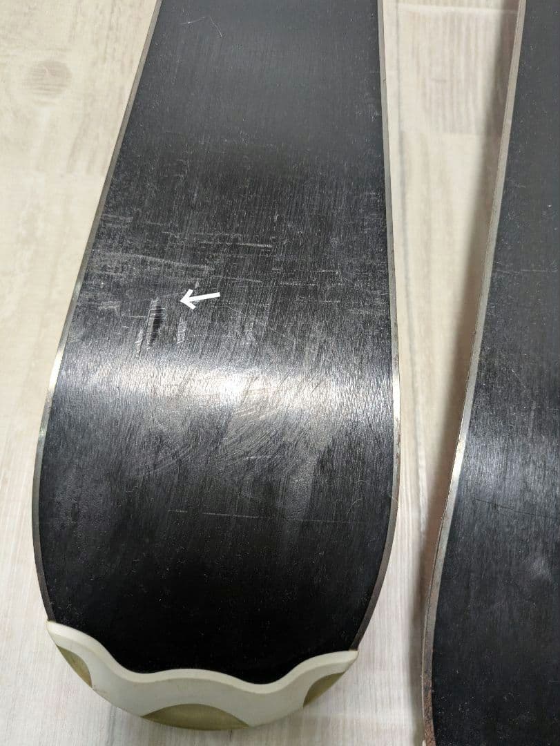 ジュニア　Hart板　NORDICAブーツ　スキーセット ストック付き