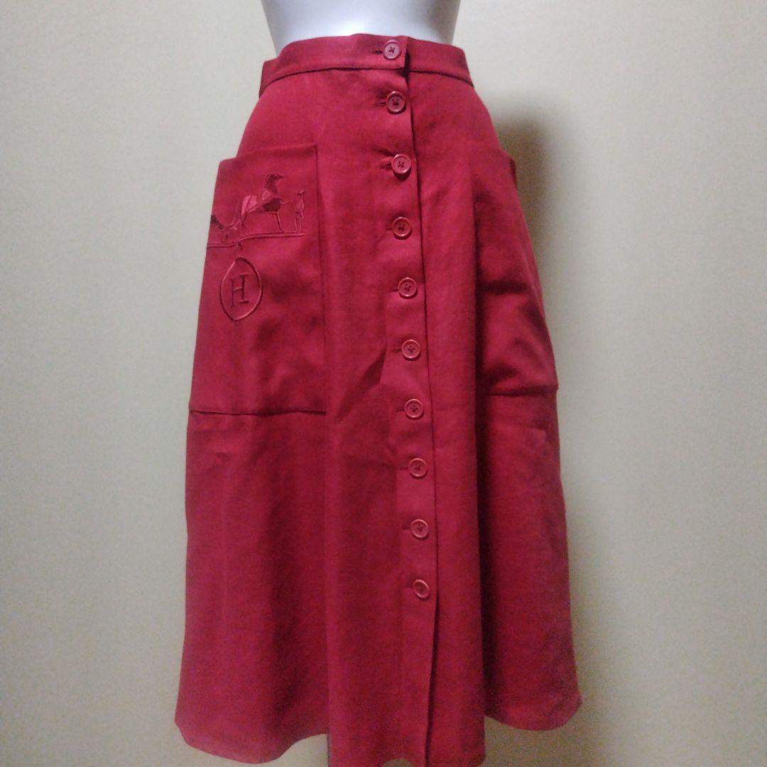 値下げ　HERMES　赤いフレアスカート Hマーク刺繍