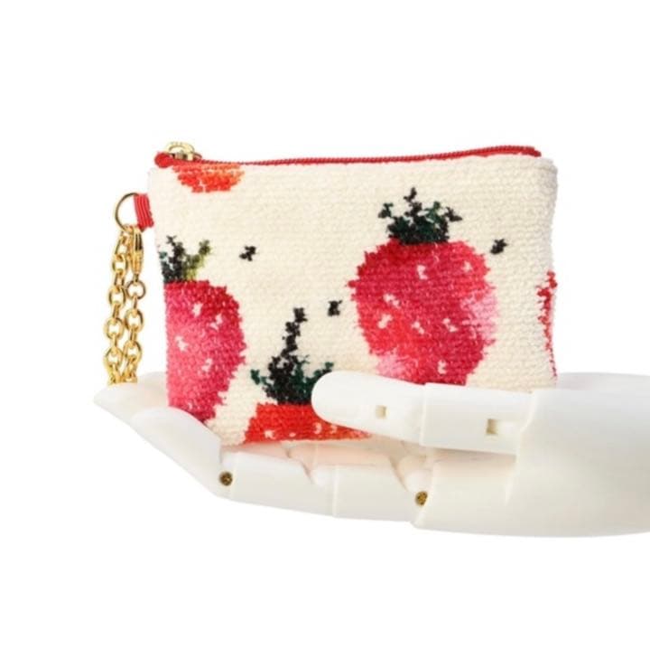 フェイラー いちご 完売品