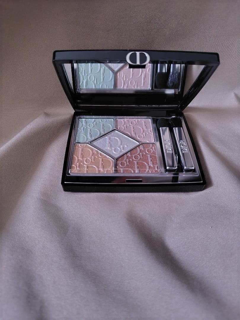 新品♡ディオール ショウ サンク クルール 645ミントバブルガム