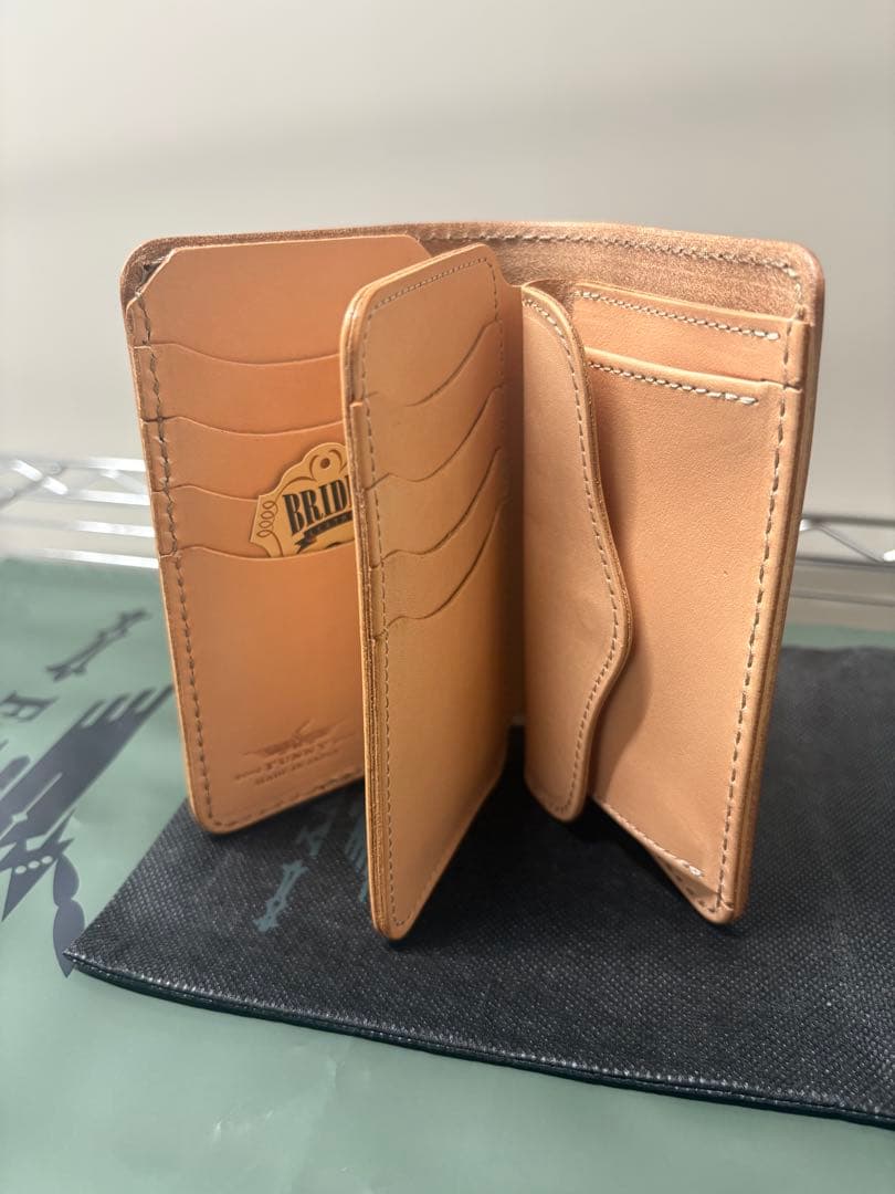 [ファニー] サンセットビルフォード ブライドルレザー 二つ折り財布