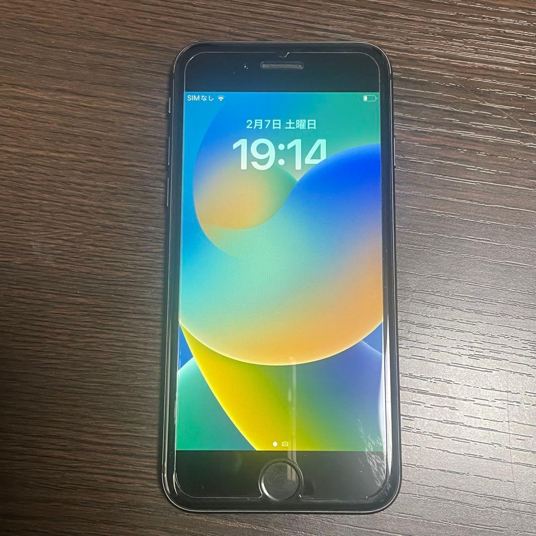 iPhone8 スペースグレイ64GB SIMフリー