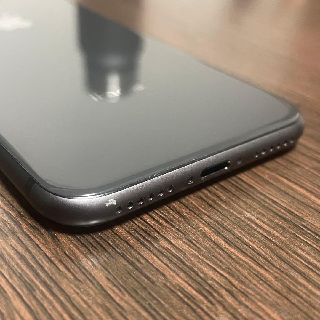 iPhone8 スペースグレイ64GB SIMフリー