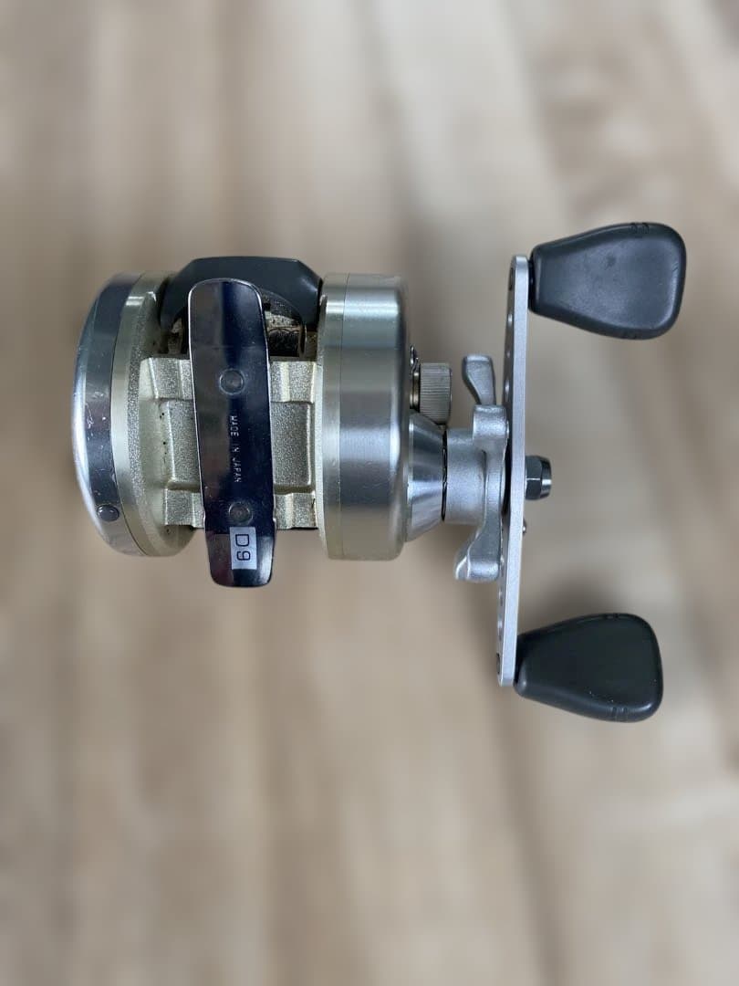 クァンタム　ベイトリール