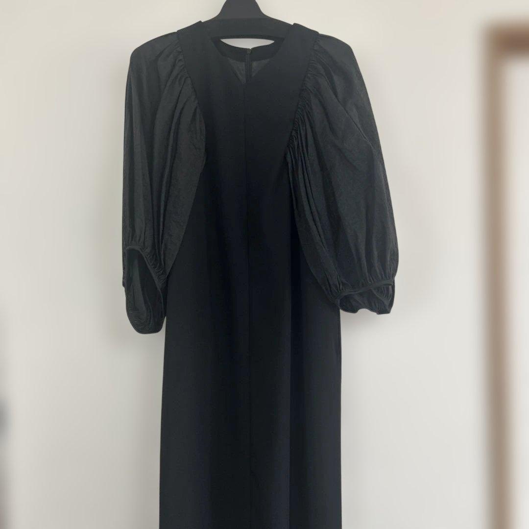 ヤマダヤ　パフスリーブ　ワンピース